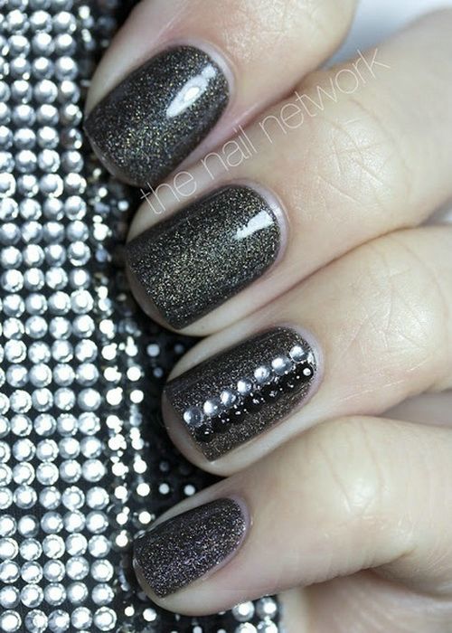 Black Nails with Rhinestones