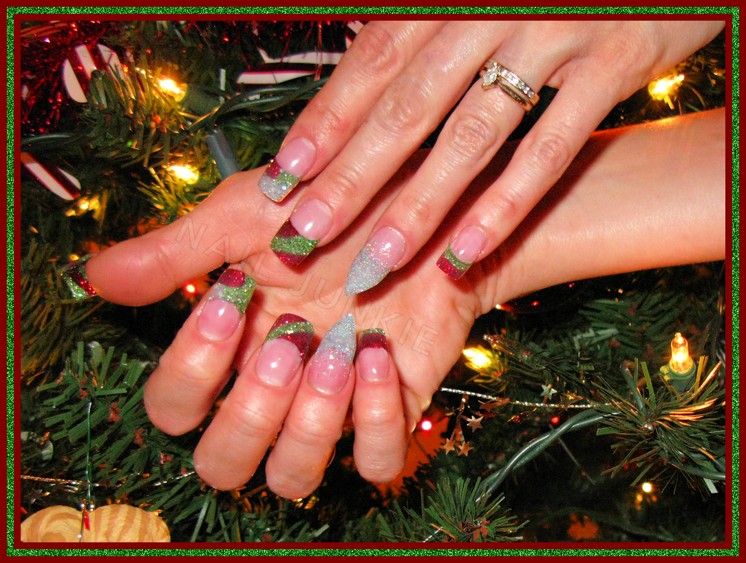 Christmas Acrylic Nail Designs