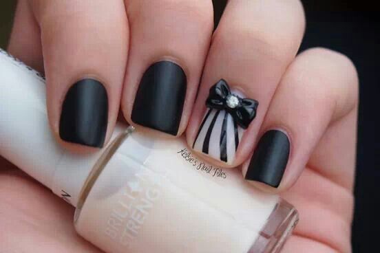 Cute Black Nail Designs with 3D Bows