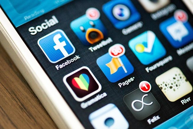 How to Customize iPhone Icons How to Customize iPhone Icons
