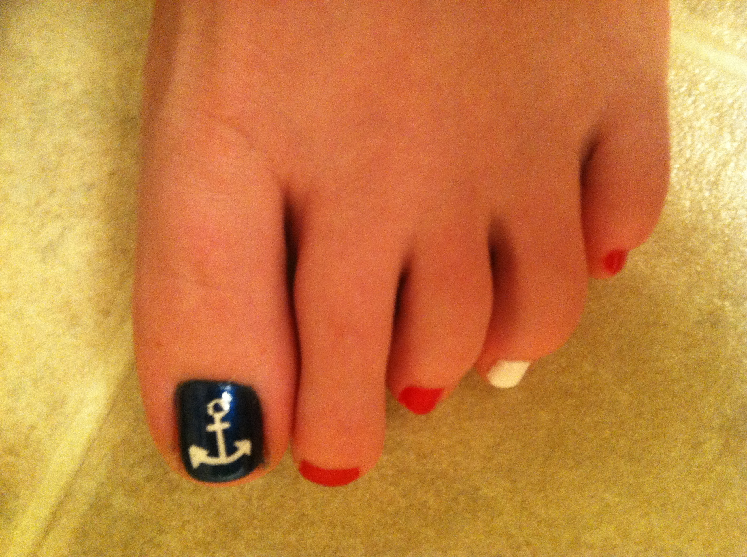 Anchor Toe Nail Designs