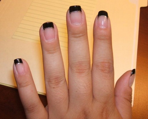 Black-Cute-Nail-Designs