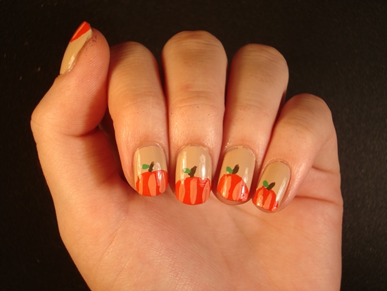 Halloween Pumpkins Nail Art Designs