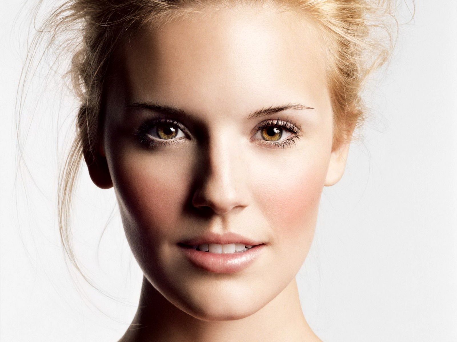 Maggie Grace Portrait