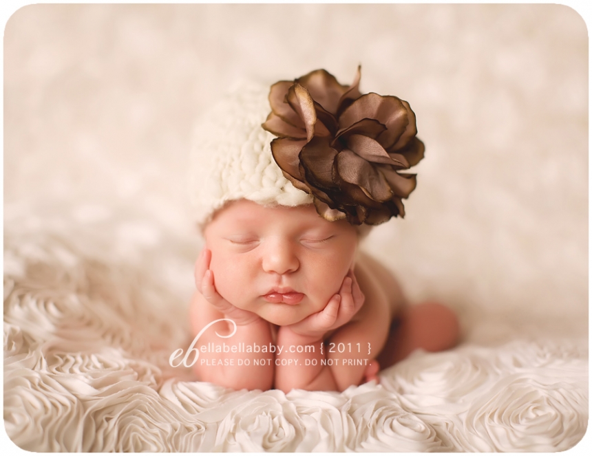 Newborn Girl Photography Pose Ideas