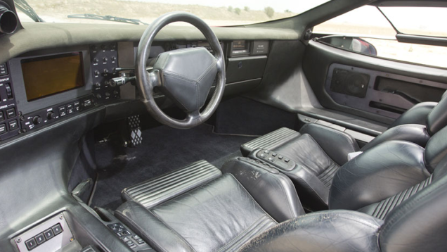 Vector W8 Interior