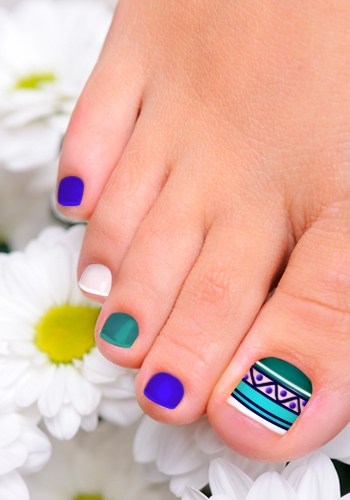 12 Purple Toe Nail Art Designs Images