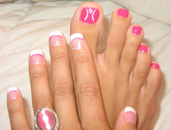 14 Pink And White Easy Design Toenail Images