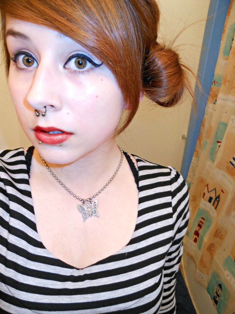 Girls with Septum Piercings Girls with Septum Piercings