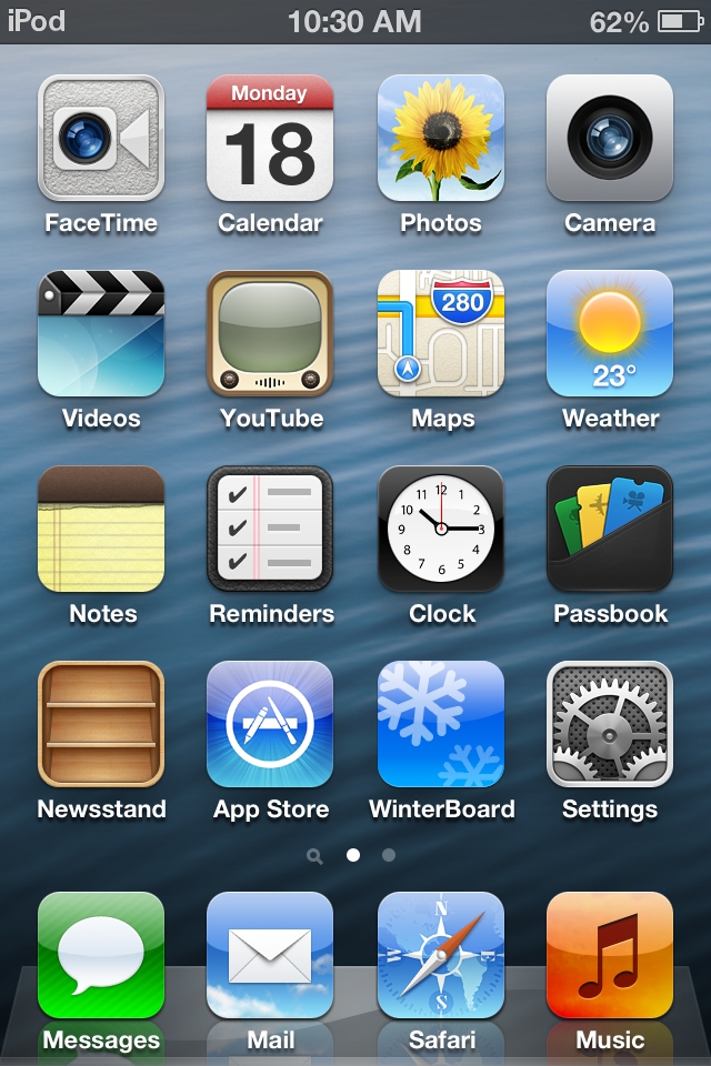 iOS 6 Home Screen