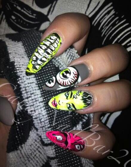 Stiletto Halloween Nail Art