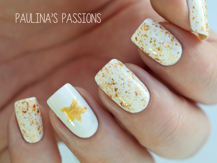 White and Gold Nail Art