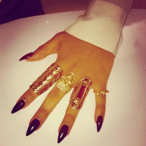 Cute Acrylic Pointed Nails