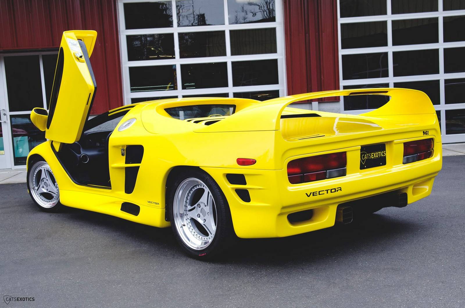 Sports Car Vector M12