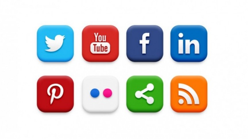 Large Social Media Icons