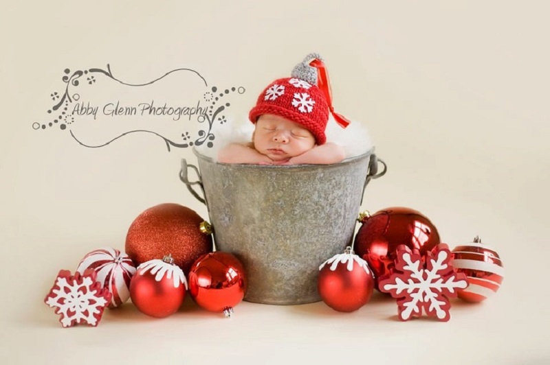 Newborn Baby Christmas Photography