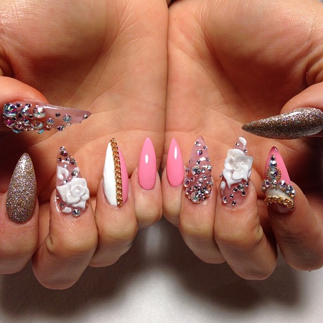 Nicki Minaj Pointy Nail Designs