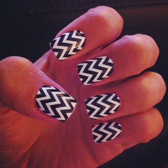 Black and White Chevron Nails