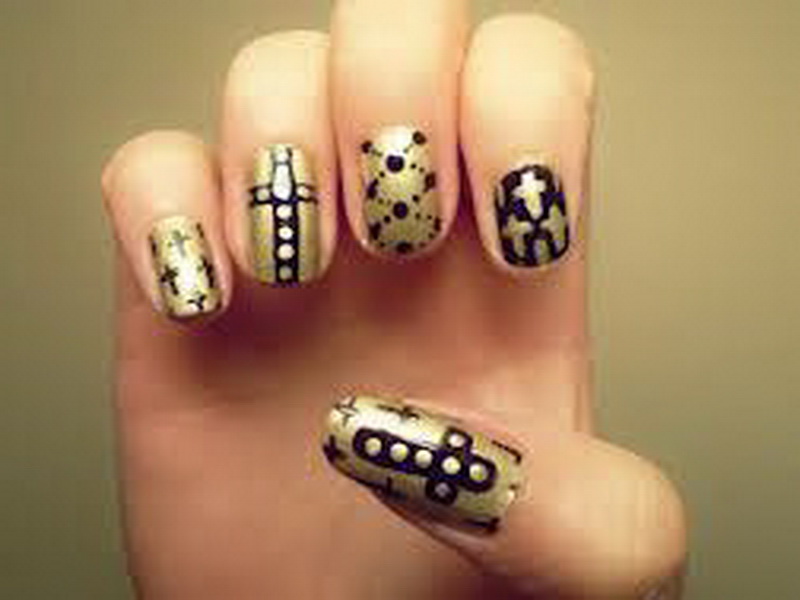 Cool Short Nail Designs