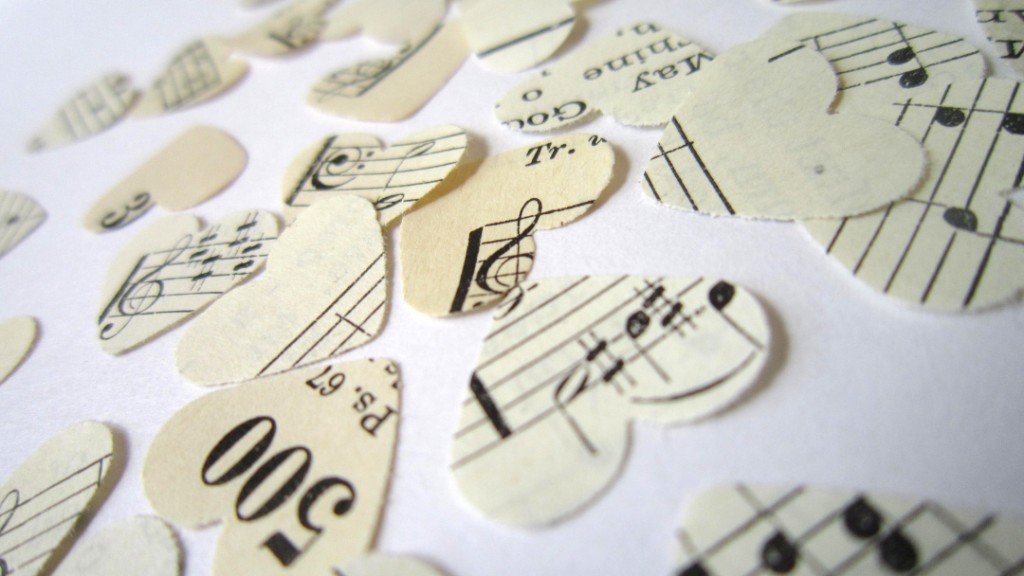 Heart Music Notes Confetti