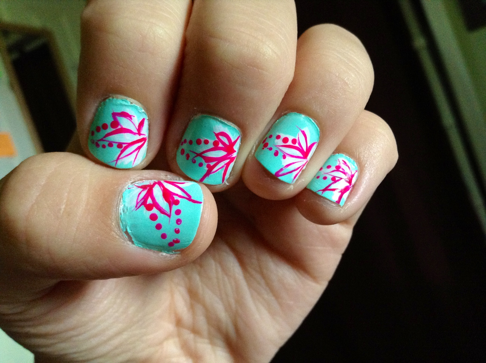 Hawaiian Flower Nail Art Designs