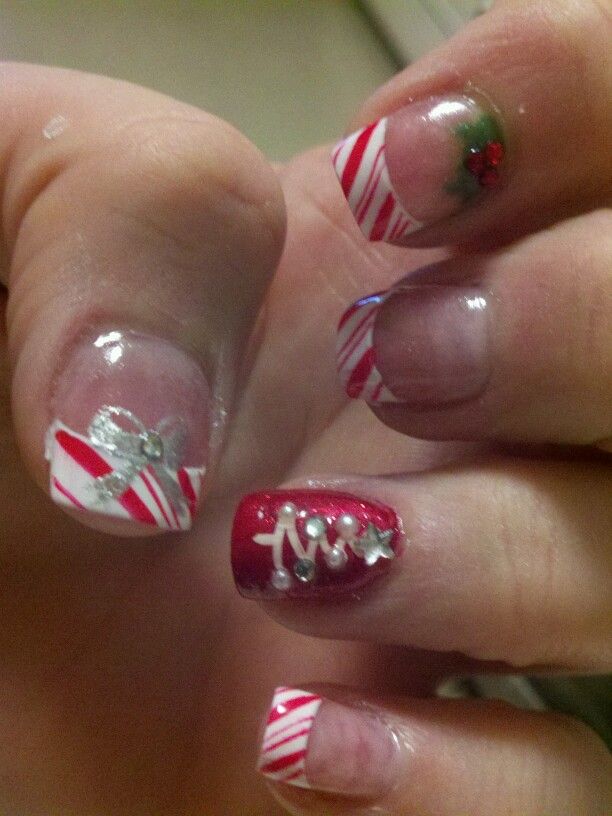 Candy Cane Nail Design