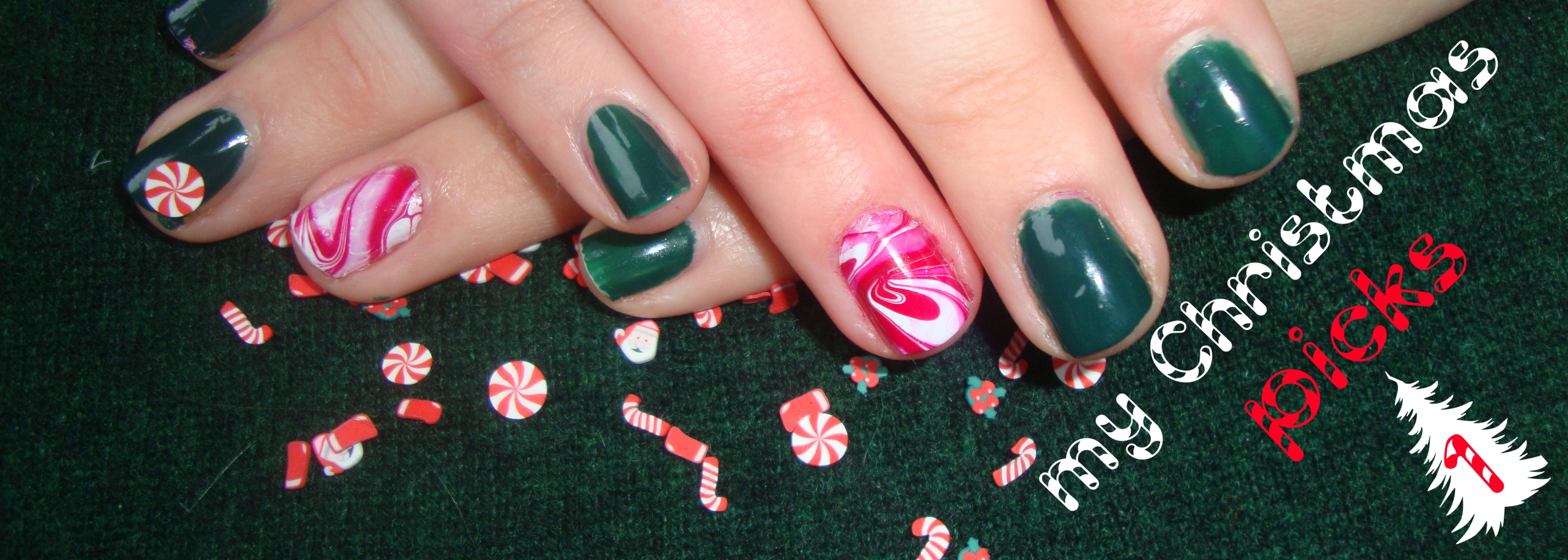 Christmas Candy Cane Nail Art