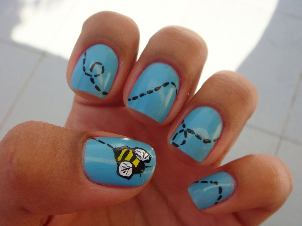 Bumble Bee Nail Art Design