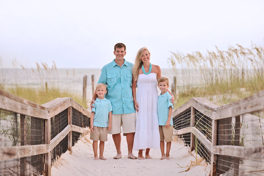 16 Photos of Beach Family Photography Poses