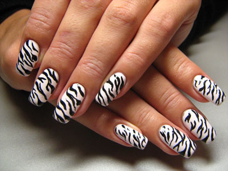 Zebra Print Nail Design