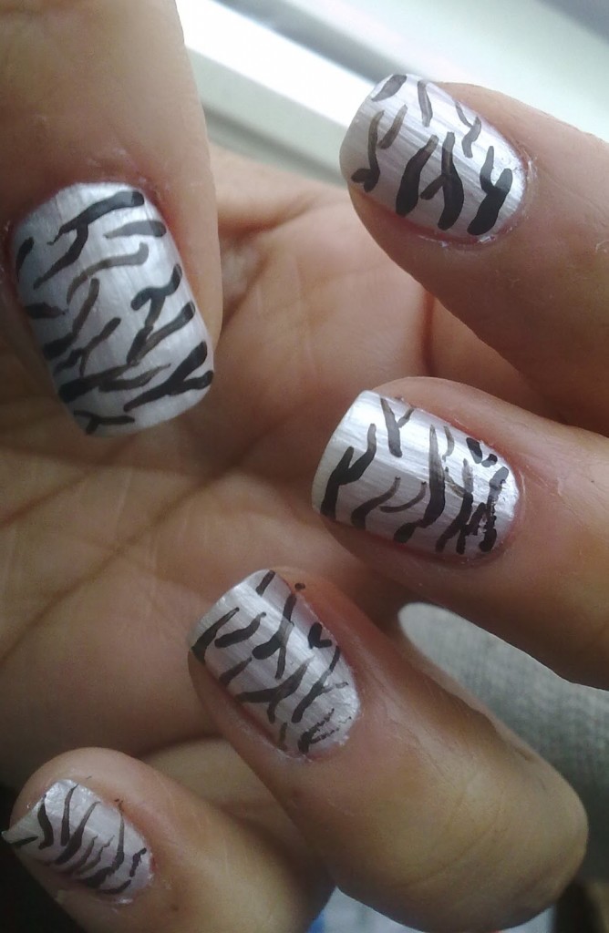 Zebra Print Nail Design