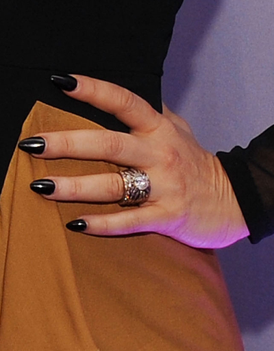 Short Pointy Nails Short Pointy Nails