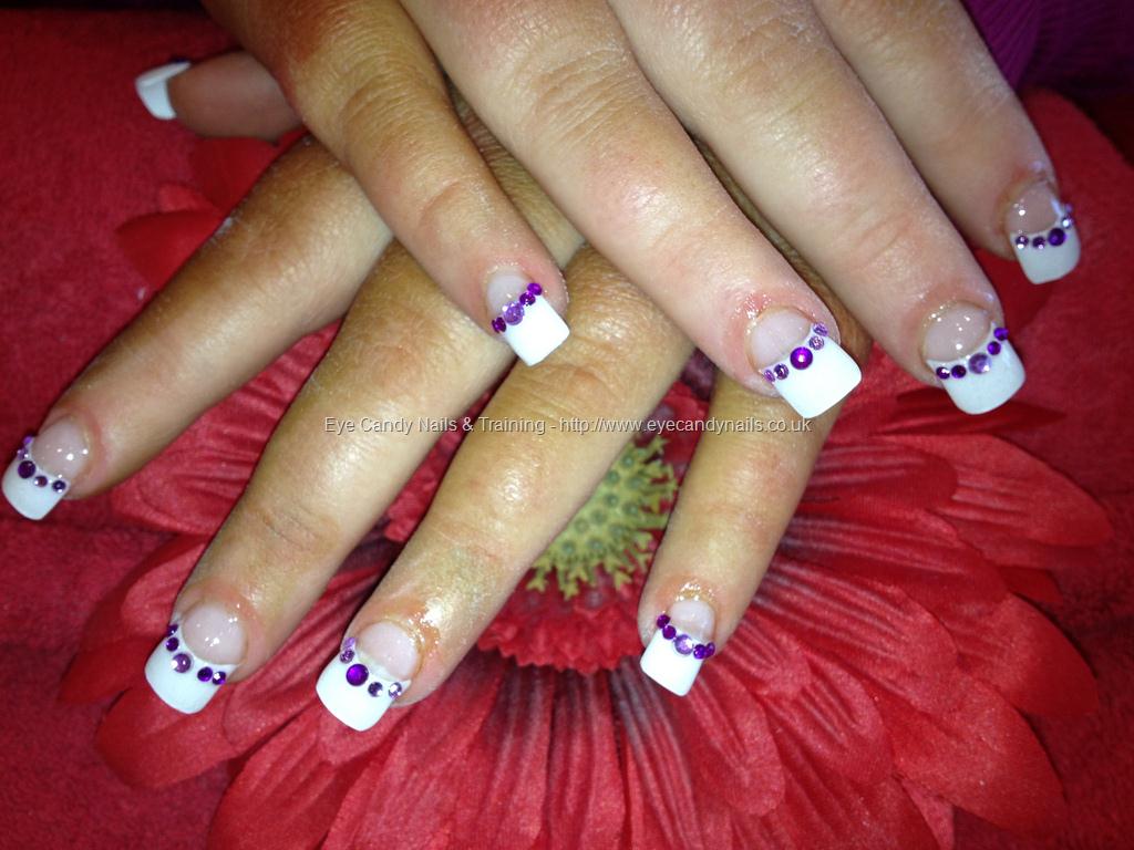 White French Tip Acrylic Nails