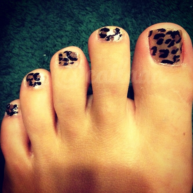 Leopard Print Toe Nail Art