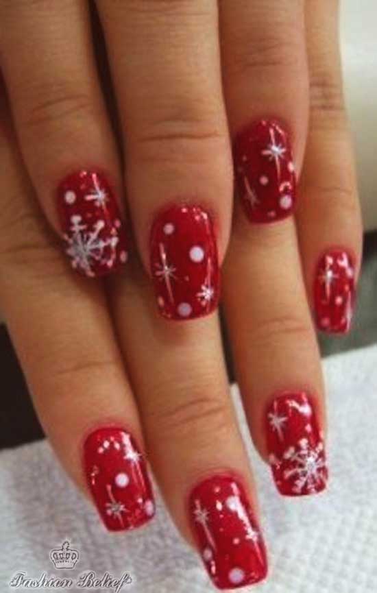 Red Christmas Nail Art