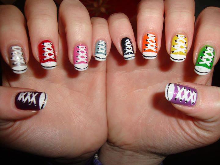 Converse Nail Design