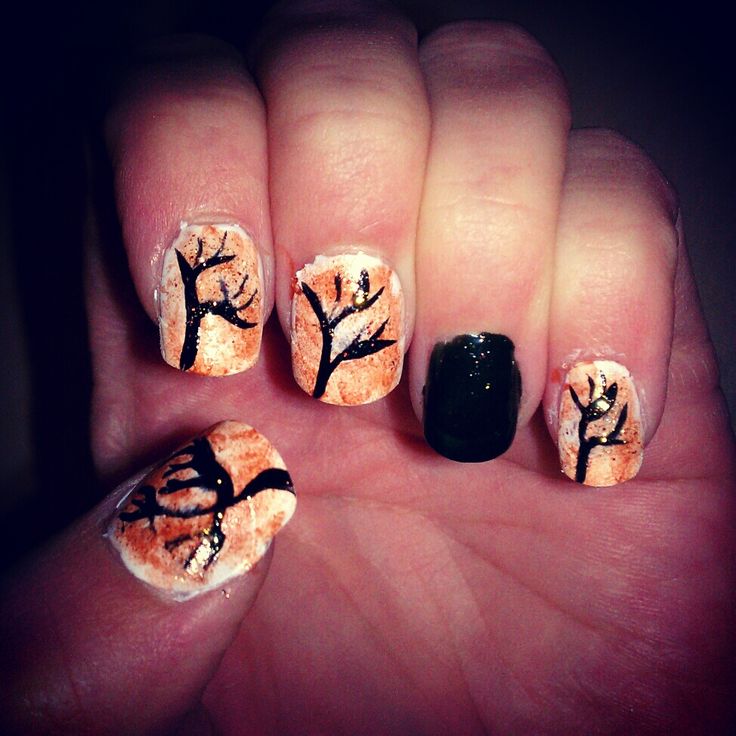 DIY Halloween Nail Art