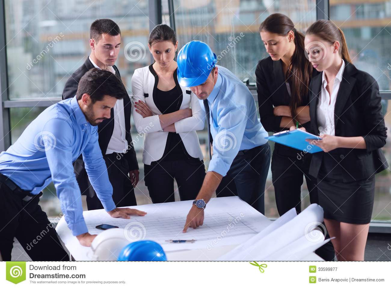 12 Engineers In Meeting Stock Photography Images