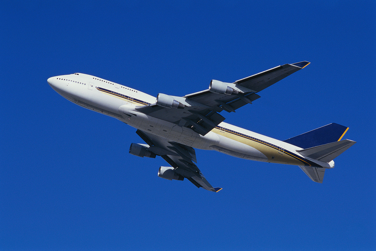 Airplane Passenger Plane