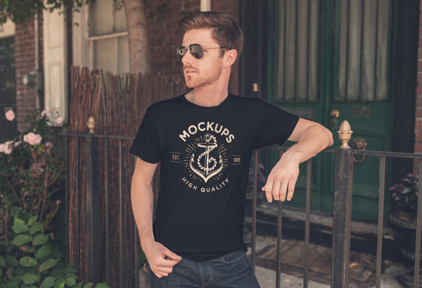 T-Shirt Mockup PSD T-Shirt Mockup PSD