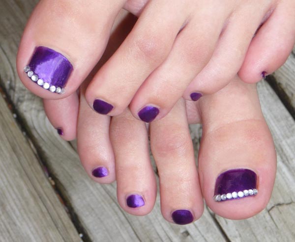 Toe Nail Design with Rhinestones