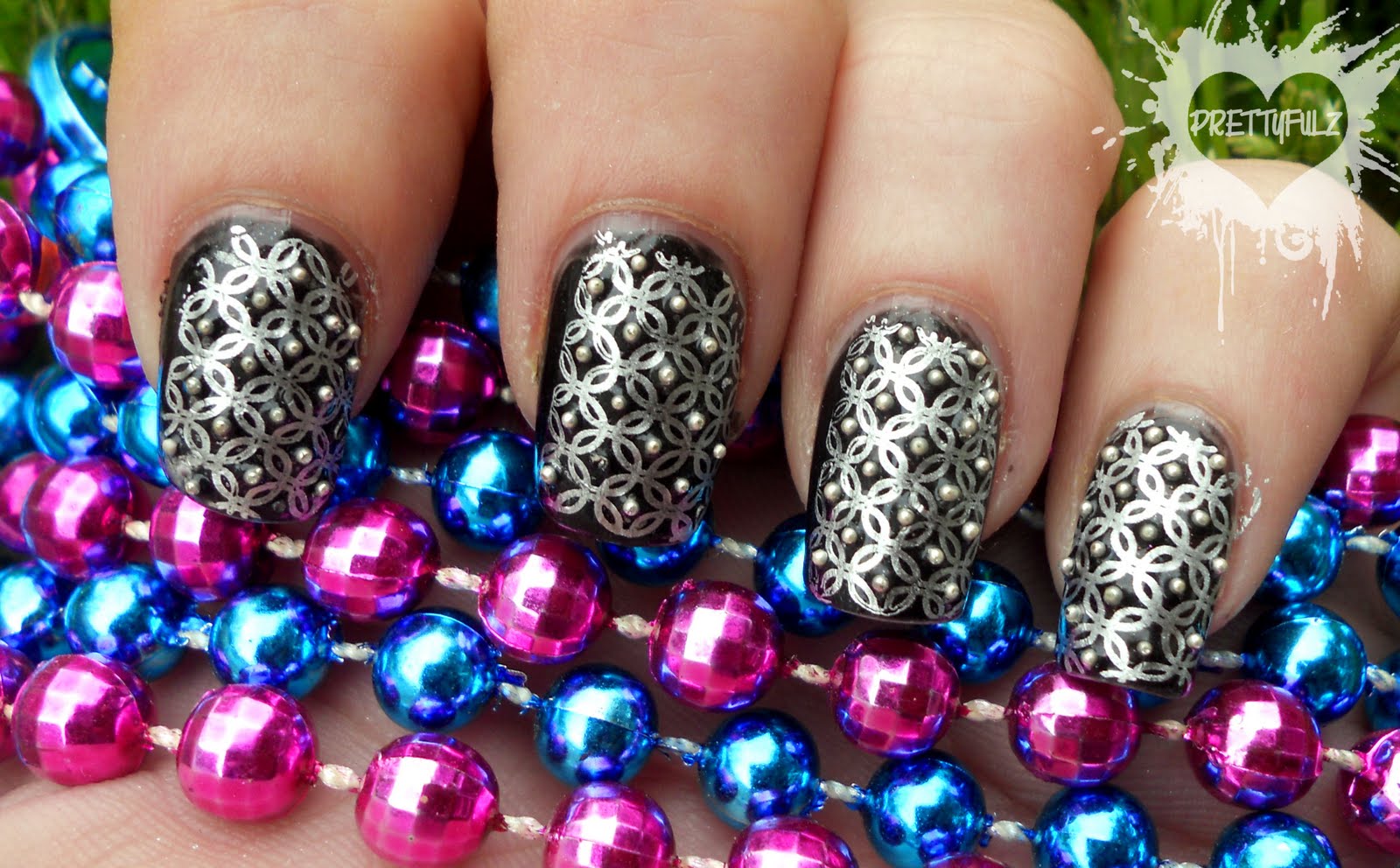 Black and Silver Nail Art Designs