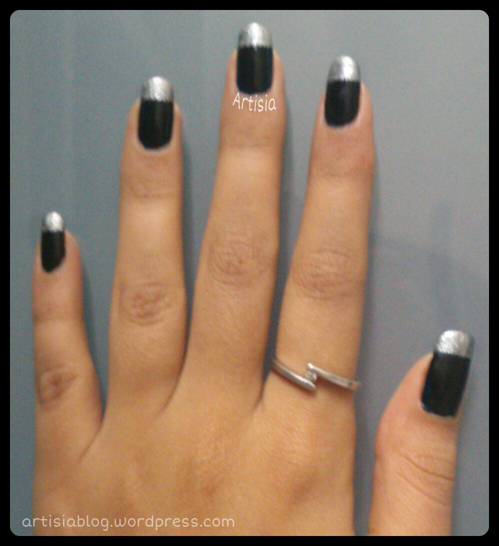 Black and Silver Nail Art