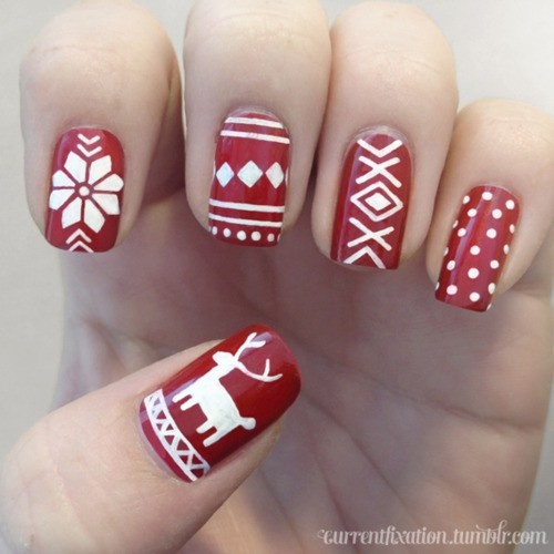 Christmas Sweater Nails