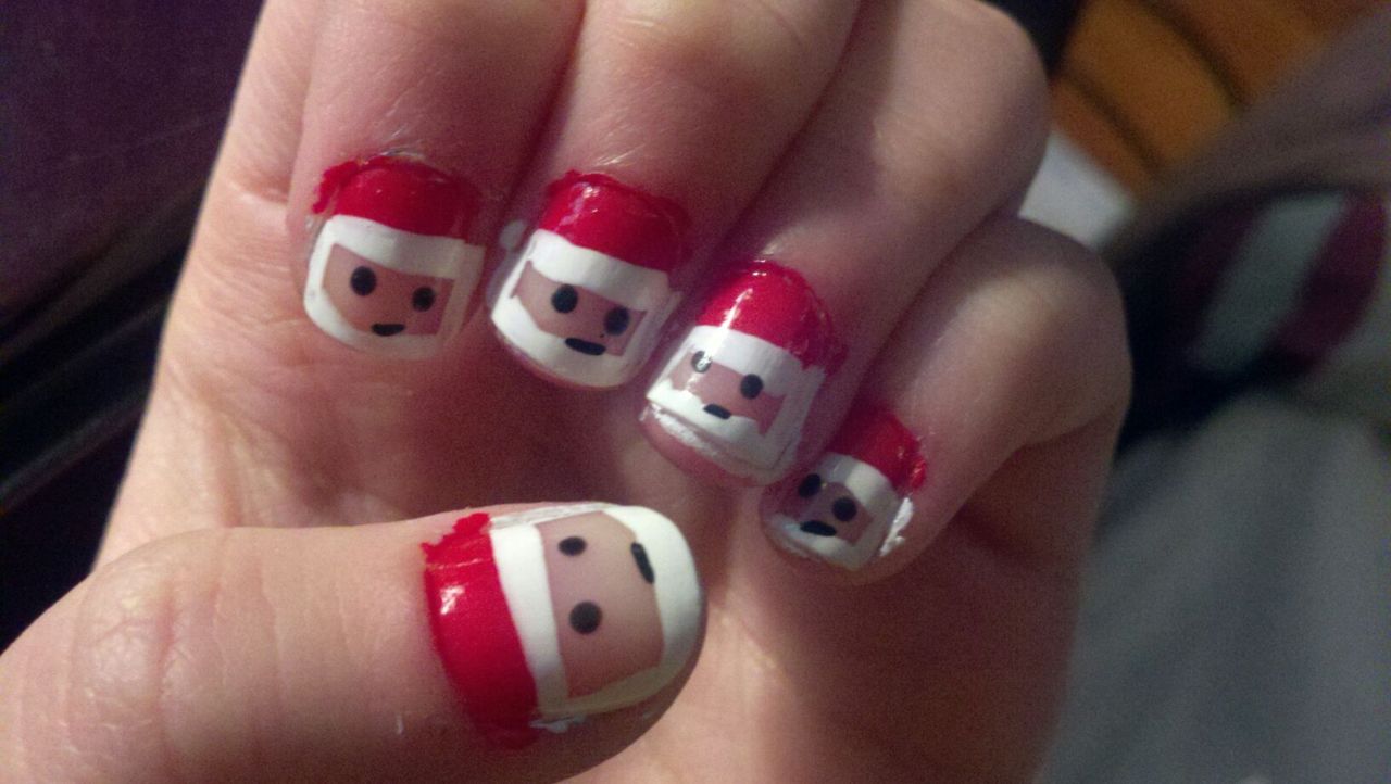 Cool Christmas Nail Designs