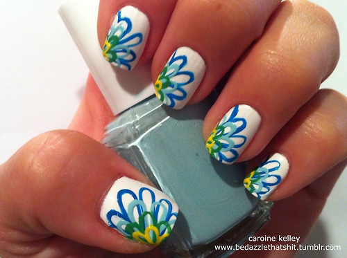 Easy Flower Nail Designs