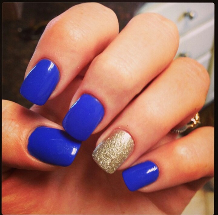 Royal Blue and Gold Nails