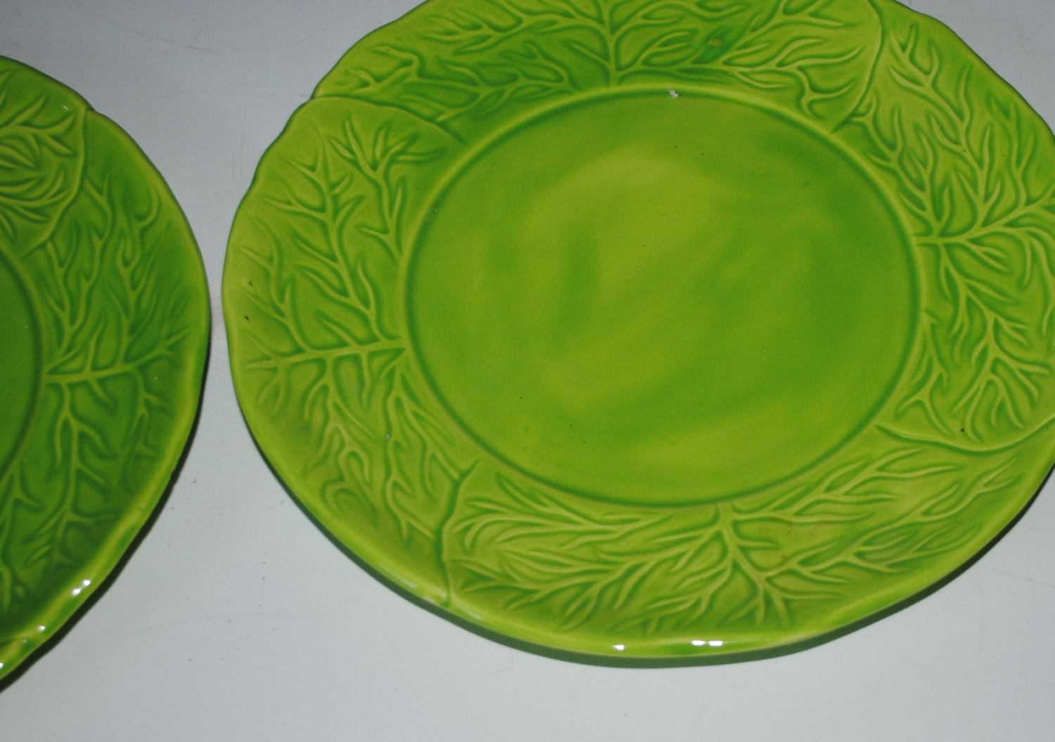 Apple Green Plates