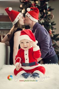 Family Christmas Photo Ideas with Baby