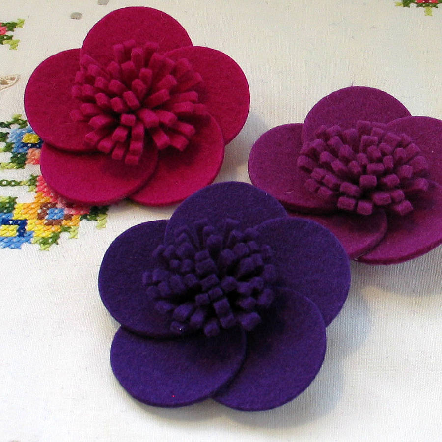 8 Felt Brooch Design Images